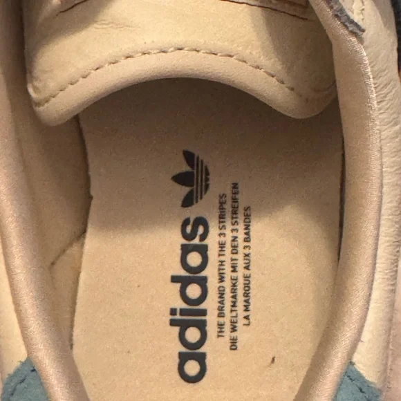 Adidas Japan Sneaker in White, Cream, and Blue - size 6.5 - Picture 6 of 8